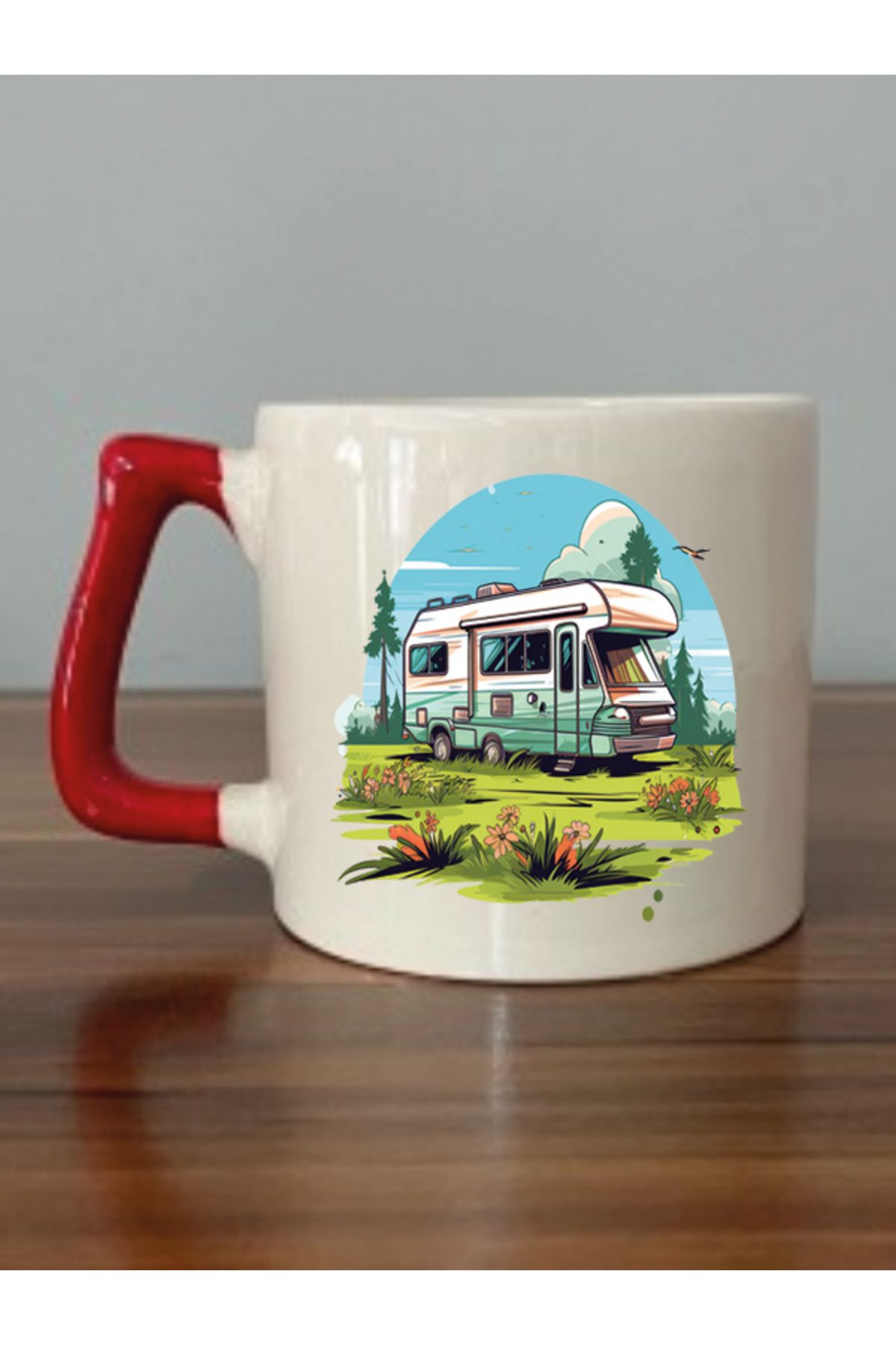 Karavan Ve Tatil Temalı Kırmızı Kulplu Kupa Bardak - Seramik Çay, Kahve Hediyelik Bardağı